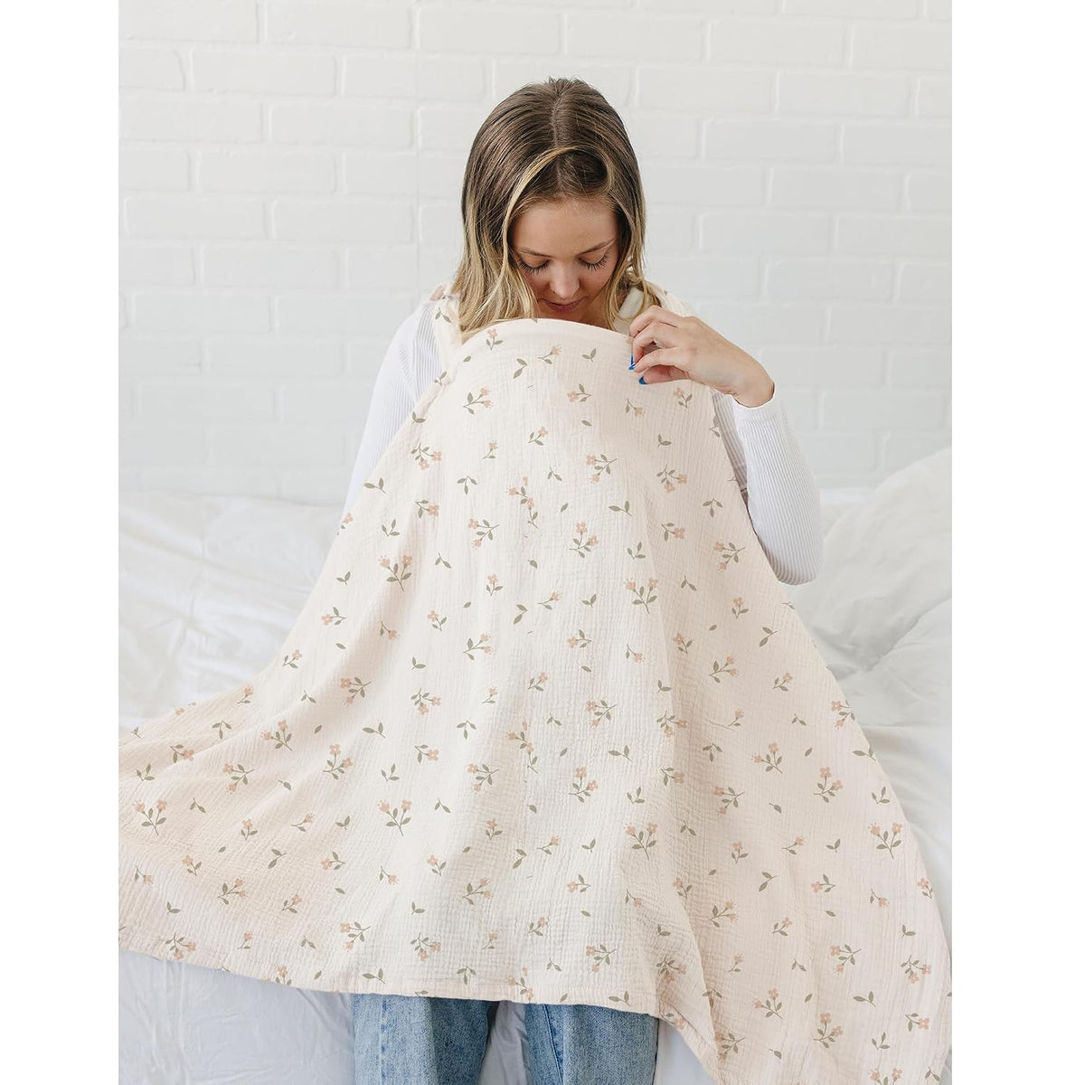 100% Muslin Cotton Nursing Cover with Arch Neckline for Women